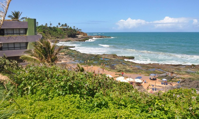 Rio Vermelho Apartment | BEACH, COMFORT AND SAFETY.