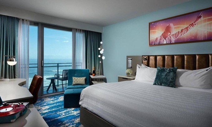 Daytona Beach Hotel | Beach Escapade! Beachfront Location, Outdoor Pool, Pet-friendly Property!