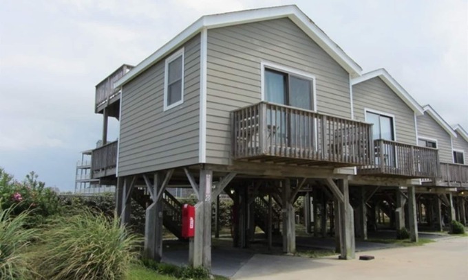 Hatteras Condo | Beach Escape is a cool and calm get-a-way!