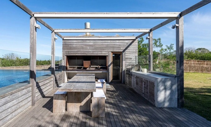 La Paloma House | Beach Front Luxury House
