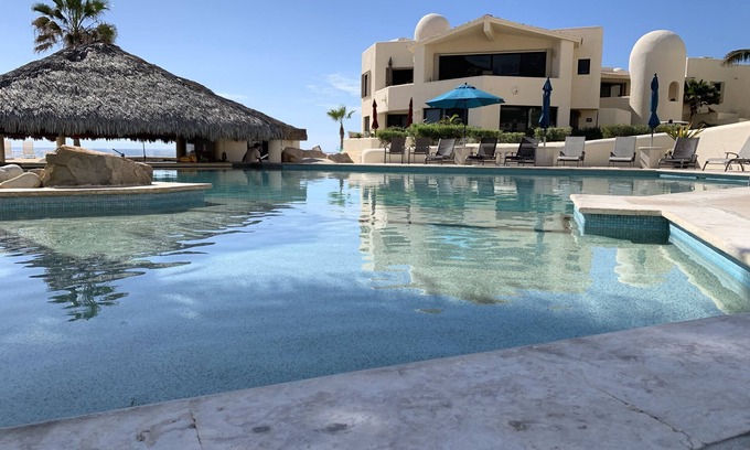 Los Cabos Condo | Beach front 2 Bedroom 2 Bathroom luxury condo with amazing views.