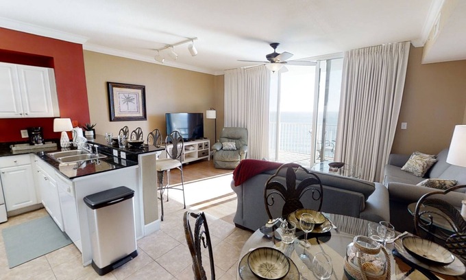 Panama City Beach Condo | Beach Front Amazing Gulf View! Free Golf & Activities Daily