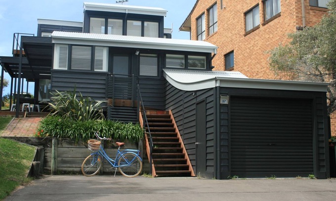 Culburra Beach House | Beach Front-Culburra Dunes Beach House