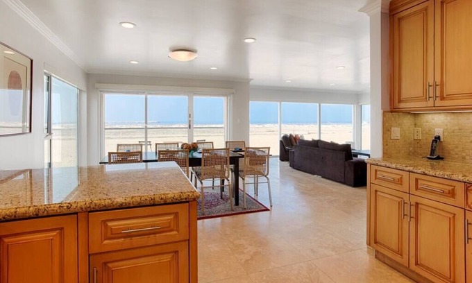 Marina Peninsula Villa | Beach Front Dream 2 Story Condo!