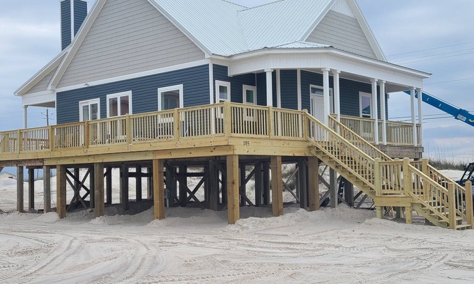 Dauphin Island House | BEACH FRONT GULF SIDE, huge decks and Ocean Views! Newly remodeled, like new!