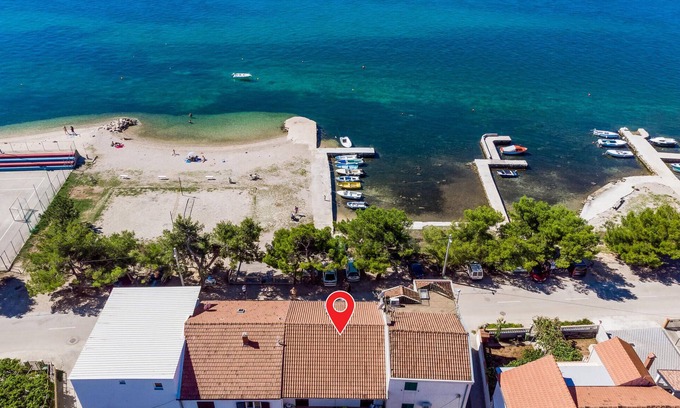Turanj Apartment | Beach front apartment
