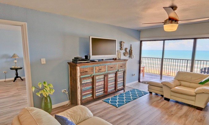 South Padre Island Condo | BEACH FRONT PARADISE!