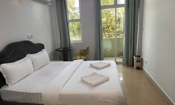 Hulhumale Apartment | Beach Front Room 15 Minutes Taxi From Airport