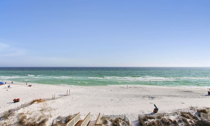 Fort Walton Beach - Destin House | Beach Front Townhome - Crabby's Treasure Chest - Green Reef #3