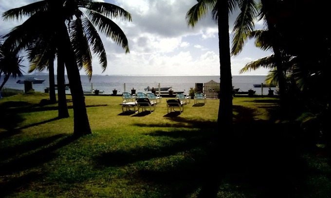 Grand Gaube Villa | Beach front villa fully equipped ideal for big families