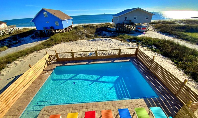 Southpointe House | Beach Front w/Private Pool & Pet Friendly!