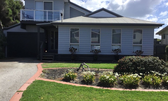 Sunderland Bay House | Beach gemPhillip Island