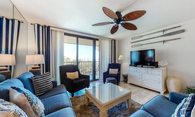 Folly Field Condo | Beach Getaway with WiFi, Pools, Hot Tub, & Ocean View