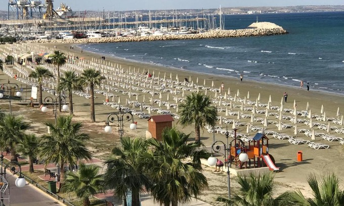 Larnaca City Centre Apartment | Beach Haven