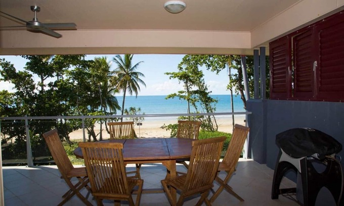 Mission Beach Apartment | Beach House Apartment No 5 - Beach, Village Shops