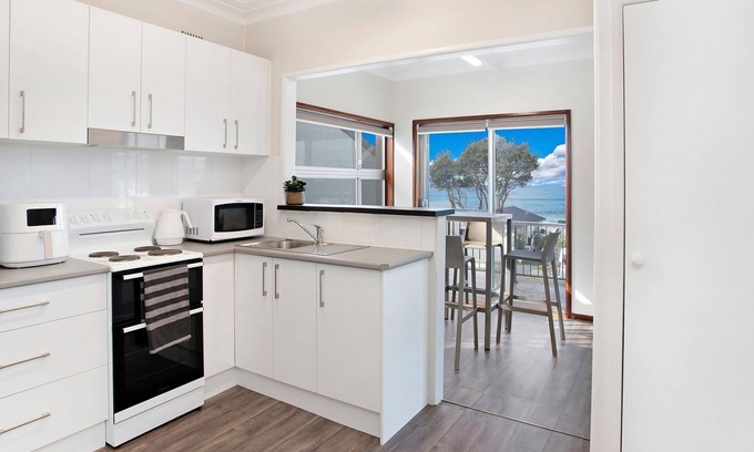 Kiama Downs House | Beach House on Johnson