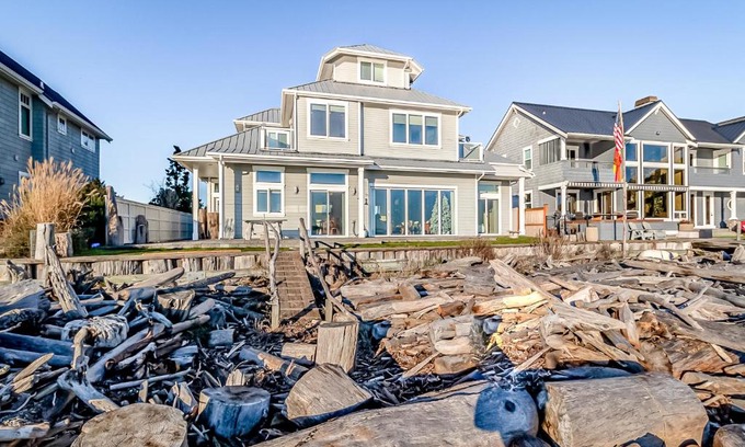Camano Island House | Beach House