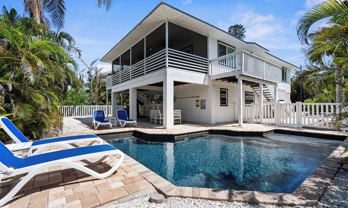 Anna Maria House | Beach House w/ pool on the north end of AMI
