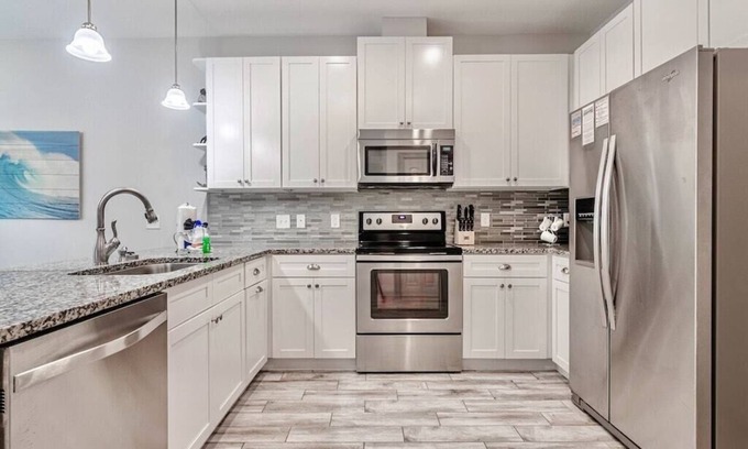 Riviera Beach House | Beach House w/heated Pool, Pet Friendly - 21yo & UP