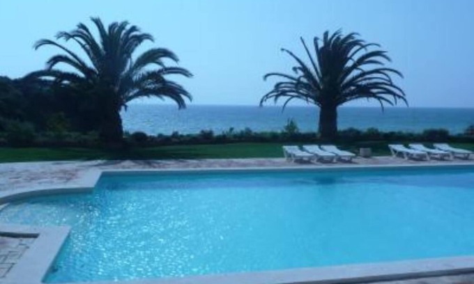 Areias de Sao Joao Apartment | beach less than 30 meters