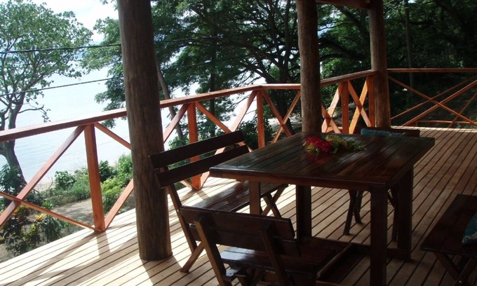 Savusavu Villa | Beach Lodge with Spectacular Ocean Views