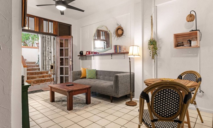 Parque Apartment | Beach Pad w Patio, walk to everything!
