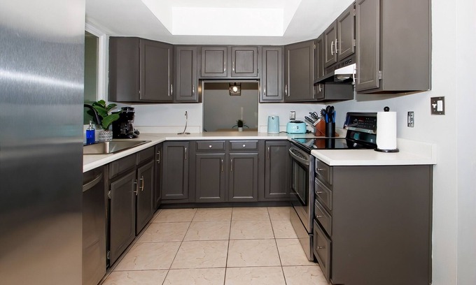 Deer Valley House | Beach Paradise North Phoenix Home near 101 & I17
