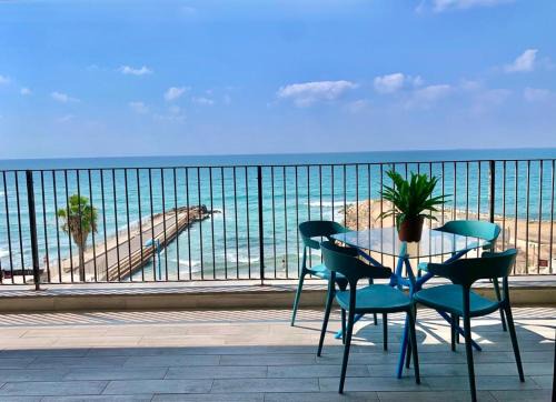 Haifa Apartment | Beach Place Apartments