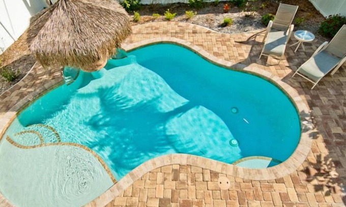 Holmes Beach House | Beach pool House Family Vacation Home.