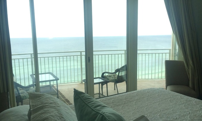 Panama City Beach Condo | Beach Service Included! Late summer and fall dates available!