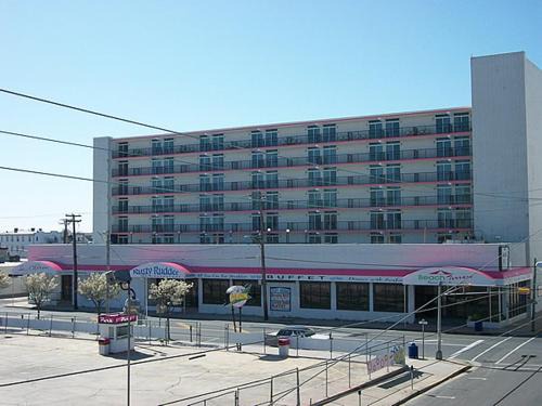 Cape May - Wildwood Hotel | Beach Terrace Motor Inn