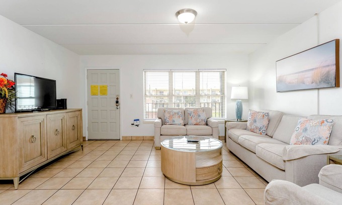 South Padre Island Condo | Beach View 210 - Well equipped;Sweet digs;Family Friendly;Fun area