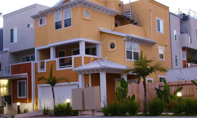 Downtown House | Beach View Luxury Property In Downtown Pismo - Walk To Everything !