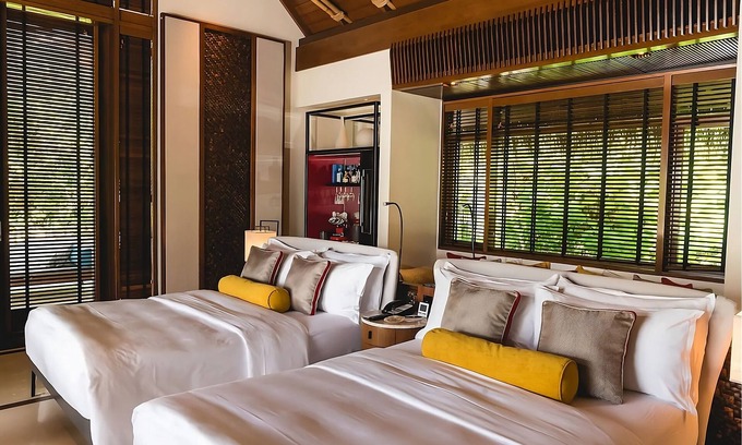Reethi Rah Hotel | Beach Villa Two Queen Beds at One&Only Reethi Rah, Balcony With Beach View!