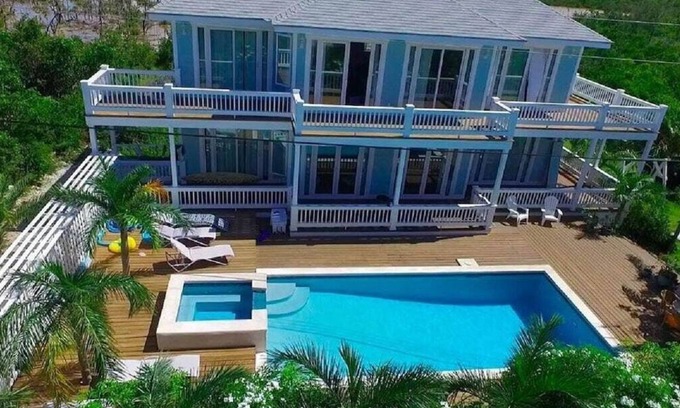 Governor's Harbour House | Beach Villa w/Pool @ French Leave Bch, Hot Tub, Gym, Prestigious Banks Rd