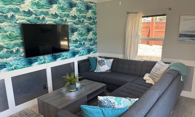 Paso Robles House | Beachcomber (5/7 Hideaway Units)