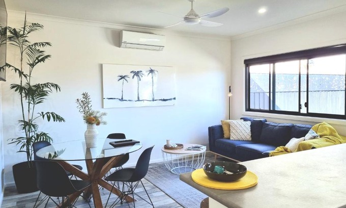 Lakes Entrance Apartment | Beachcomber Holiday Units