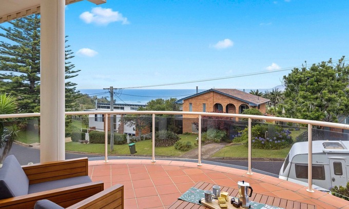 Port Macquarie House | Beached at Lighthouse