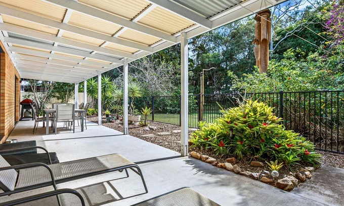 Toogoom House | Beaches - Awaken to the Symphony of the Waves