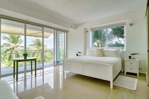Juan Dolio - El Pueblo Apartment | Beachfront cozy & huge Apartment for family trip