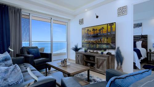 Puerto Penasco Apartment | Beachfront 1-Bedroom Luxury Condominium at Encantame Towers - Viento 1103