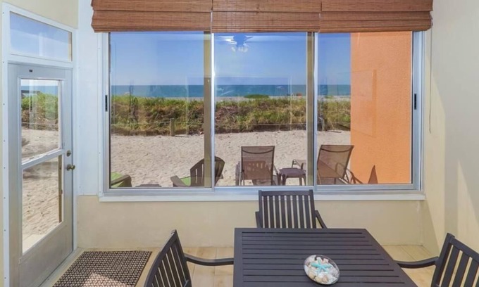Siesta Key Condo | Beachfront - 1-Bedroom Condo at Fisherman's Cove - A107 -Free Boat Docks