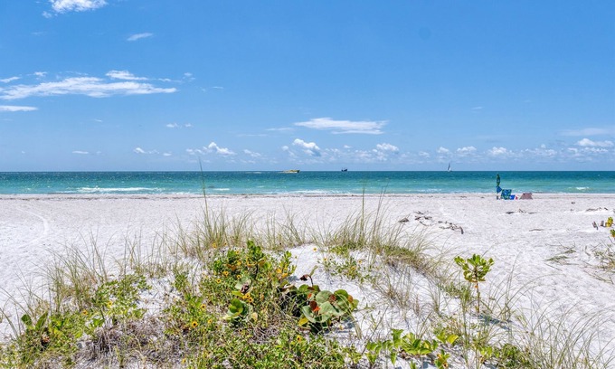 Sand Key Condo | Beachfront 2/2! Sand Key Clearwater, Sleeps 7,#103