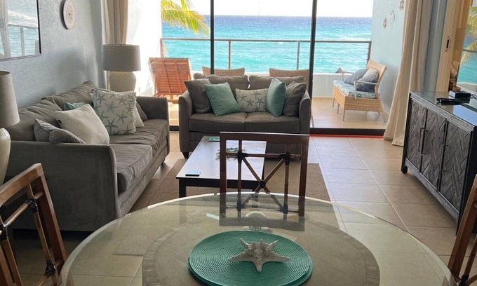 St. Lawrence Gap Condo | Beachfront 2-bedroom condo in St Lawrence Gap near Oistins