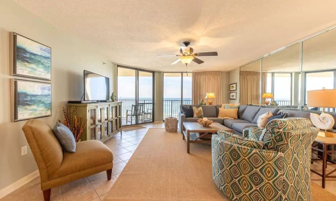 Orange Beach Condo | Beachfront 3Br 2 Bath, Sleeps 8 Comfortably - Spectacular View