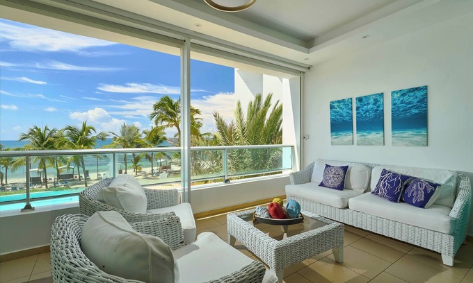 Villas Del Mar Apartment | Beachfront | 3BR Full Kitchen Gym Desk