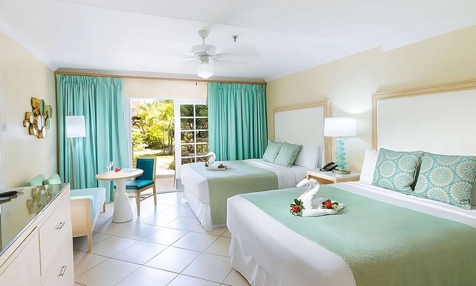 Rodney Bay Apartment | Beachfront Accommodations! Two Relaxing 2BR Suites, Outdoor Pool, Free Parking!