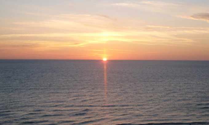 Marco Island Condo | Beachfront -All Beach Gear - Heated Pool-Tennis Courts