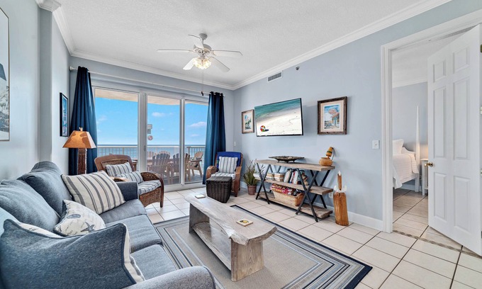 Gulf Shores Condo | BEACHFRONT, ALL THE AMENITIES, POOL!