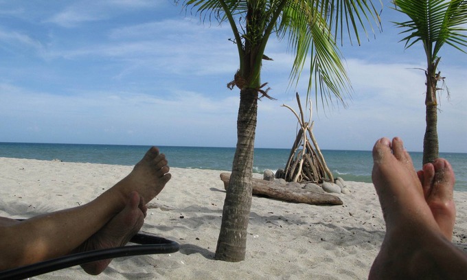 El Higo Apartment | Beachfront apartment with beautiful sea views